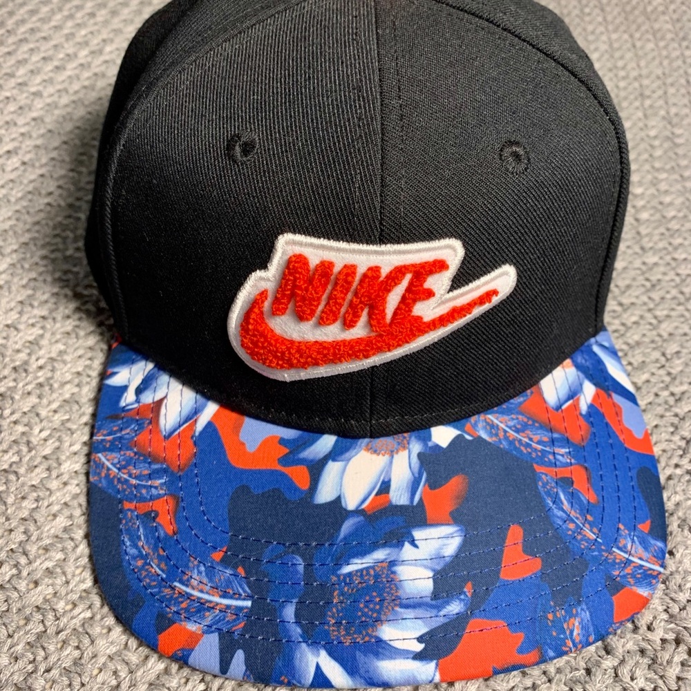 Floral Nike hat